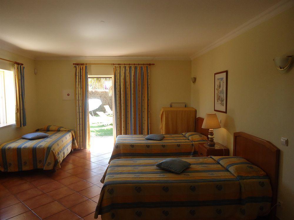 Apart-hotel Canavial I & Ii 3*