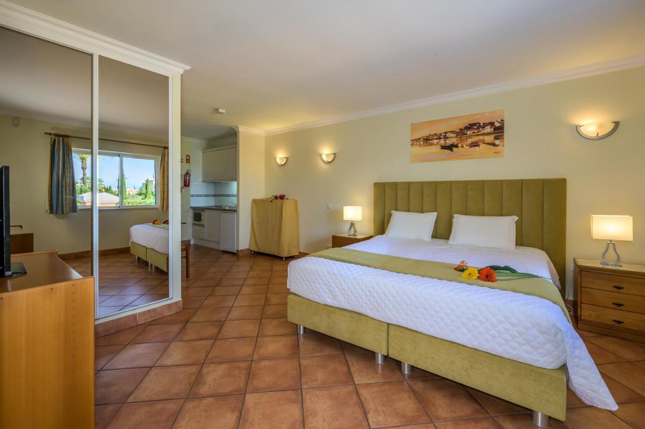 Canavial I & Ii Apart-hotel