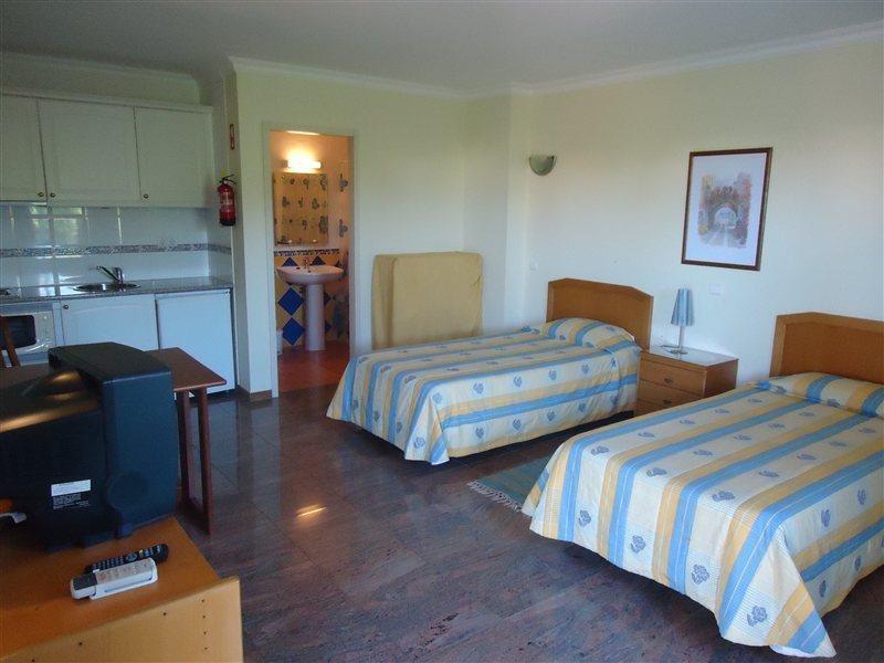 Canavial I & Ii Apart-hotel Lagos
